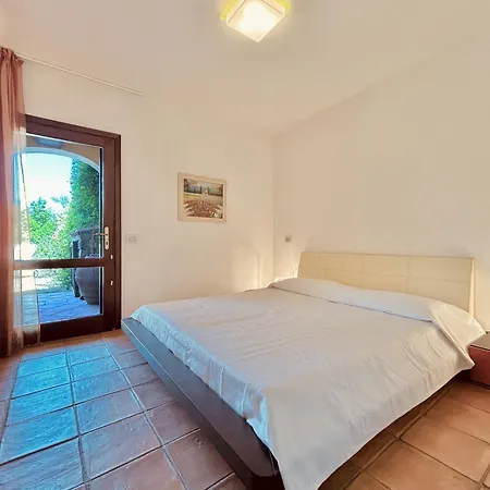 Holiday home Smeralda *