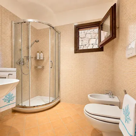 Marina Three-bedroom House With Pool * Πόρτο Τσέρβο