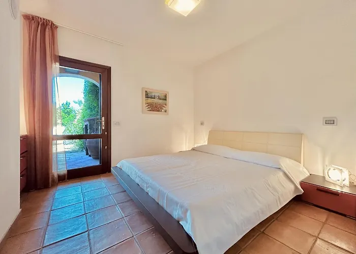 Holiday home Smeralda *